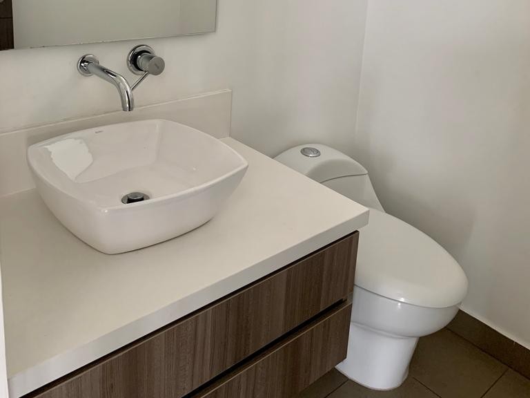 Apartamento en arriendo en El Poblado, Medellín · foto 15 de 15