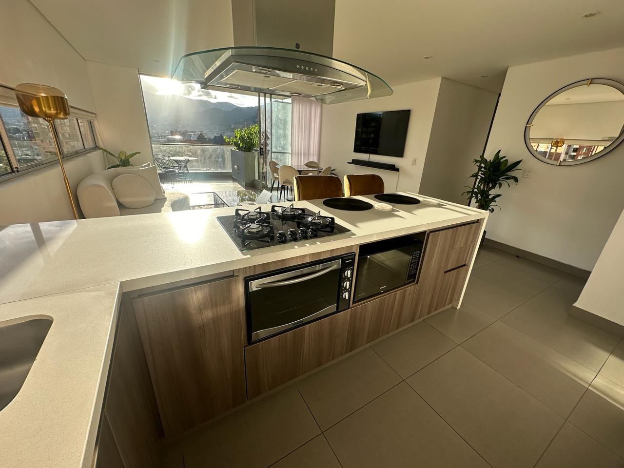 Apartamento en arriendo en El Poblado, Medellín · foto 7 de 15