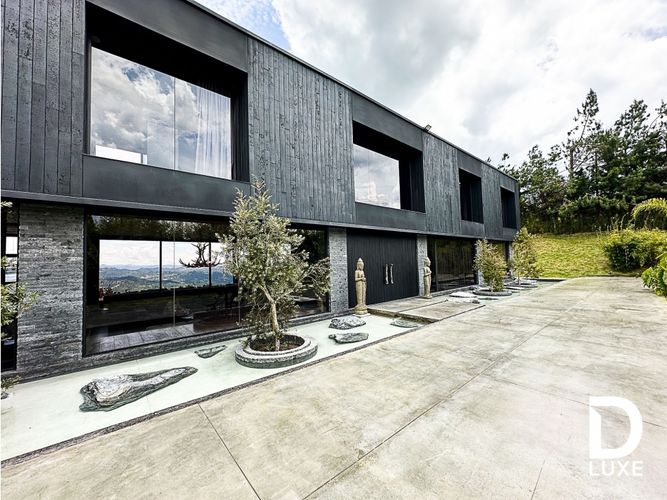 Casa de 5 alcobas en venta en El Retiro, 862 m² · foto 3 de 10