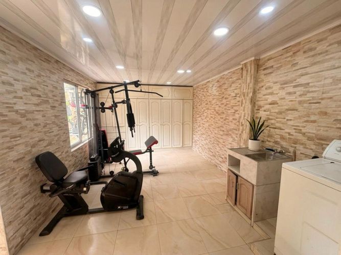 Casa de 4 alcobas en venta en Villa Luz, Bogotá, 200 m² · foto 6 de 20
