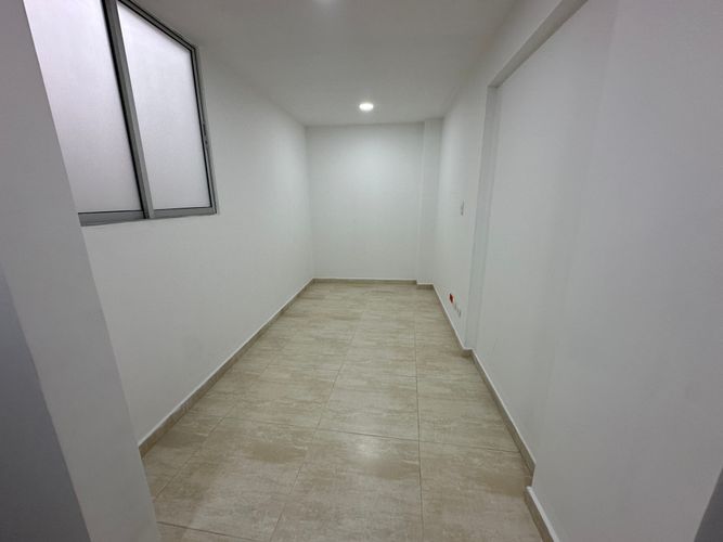 Edificio en arriendo en Ciudad Jardin, Cali, 480 m² · foto 11 de 22