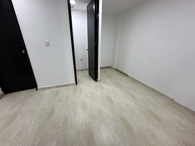 Edificio en arriendo en Ciudad Jardin, Cali, 480 m² · foto 14 de 22