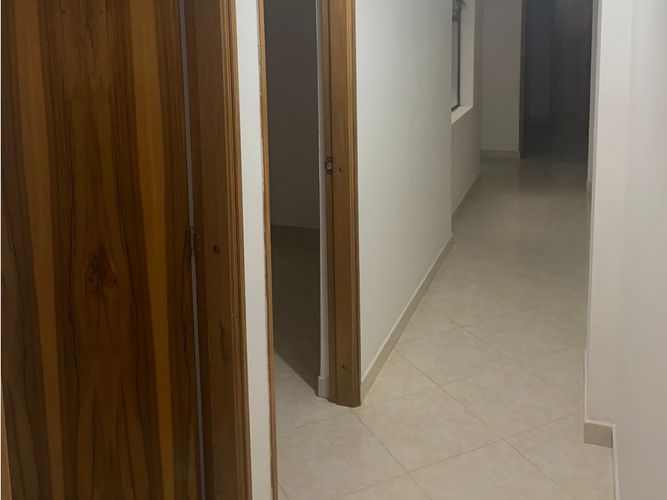 Apartamento en venta en San Juan Bautista, Itagüí · foto 6 de 13