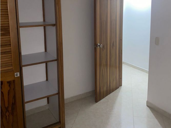 Apartamento en venta en San Juan Bautista, Itagüí · foto 7 de 13