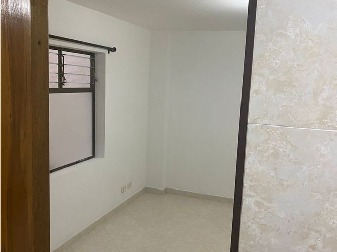 Apartamento en venta en San Juan Bautista, Itagüí · foto 10 de 13
