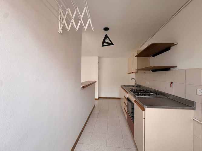 Apartamento de 2 alcobas en arriendo en El Poblado, Medellín, 62 m² · foto 4 de 12