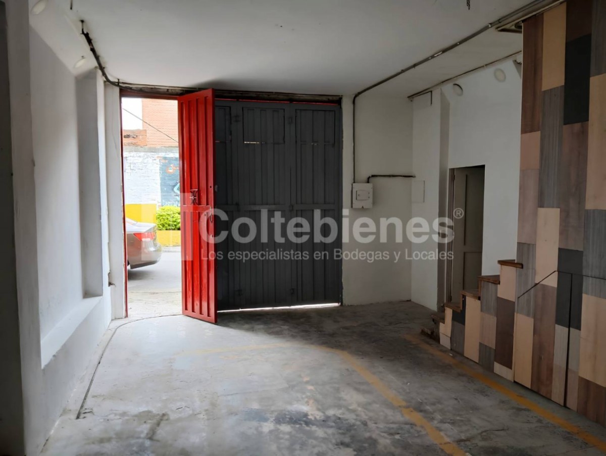 Warehouse for sale in Trinidad, Medellín 5