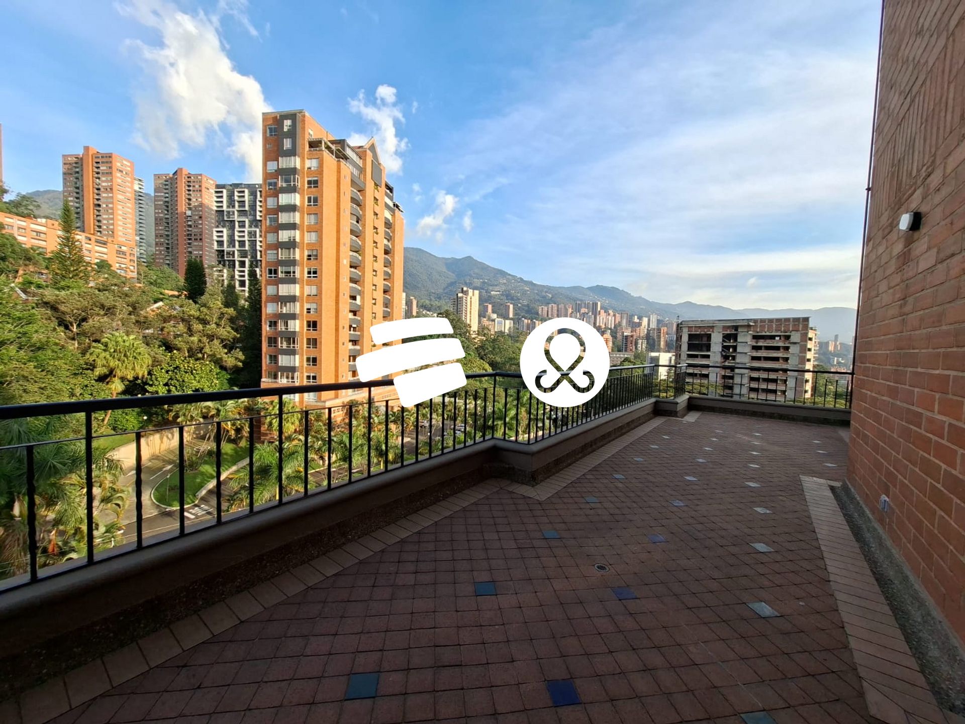 Apartamento en venta en El Poblado, Medellín 3