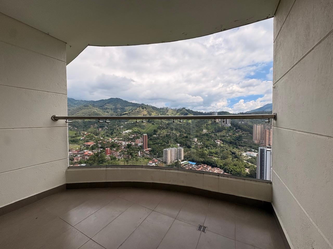 Apartamento en venta en Vegas De La Doctora, Sabaneta · foto 18 de 18