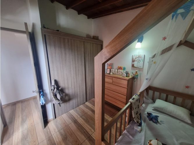 Apartamento de 3 alcobas en venta en Laureles, Medellín, 148 m² · foto 18 de 24