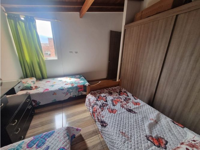 Apartamento de 3 alcobas en venta en Laureles, Medellín, 148 m² · foto 23 de 24