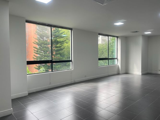 Oficina en venta en El Poblado, Medellín, 45 m² · foto 9 de 12
