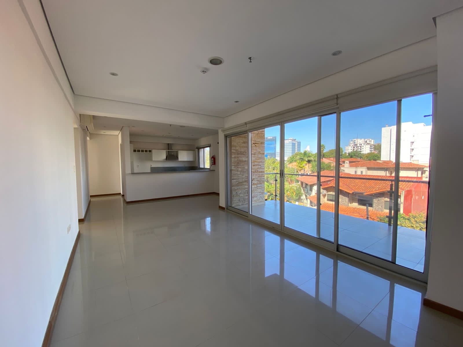 Departamento en venta bajo precio de mercado en Las Carmelitas