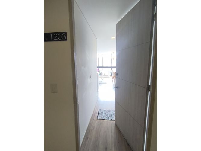 Apartamento en venta en Cedritos, Bogotá · foto 3 de 24