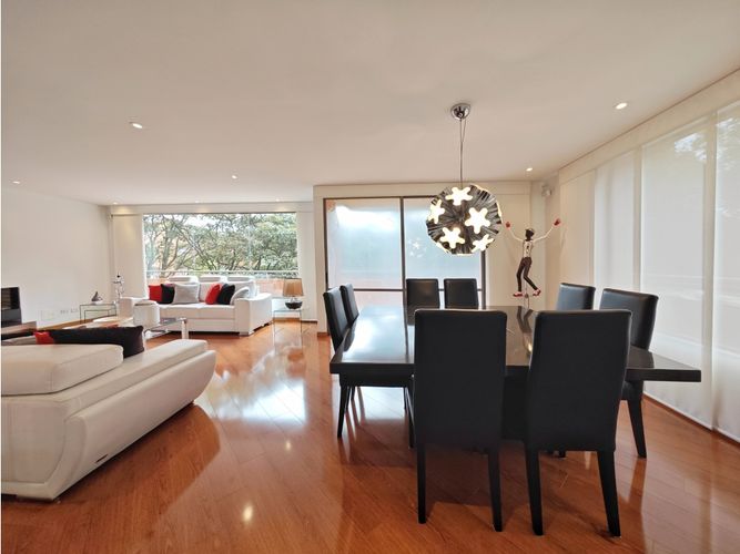 Apartamento de 4 alcobas en venta en Casablanca Suba Urbano, Bogotá, 274 m² · foto 3 de 23