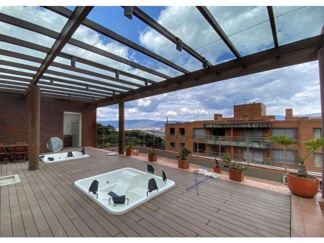 Apartamento de 4 alcobas en venta en Casablanca Suba Urbano, Bogotá, 274 m² · foto 20 de 23