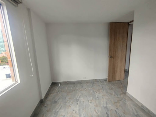 Apartamento en arriendo en Patio Bonito, Medellín · foto 10 de 24
