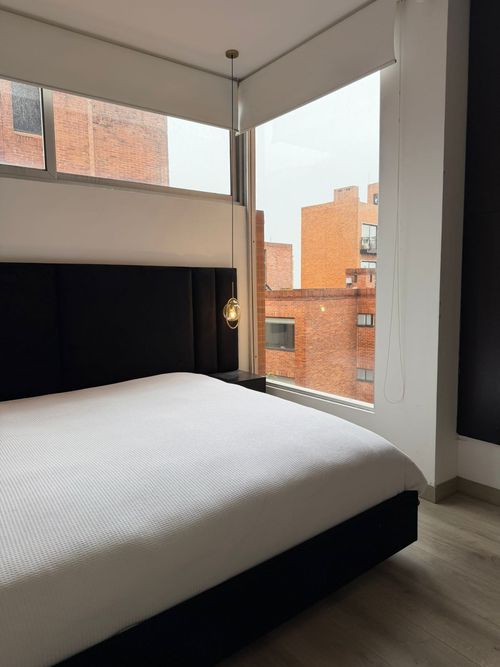 Apartamento de 1 alcoba en venta en Los Rosales, Bogotá, 84 m² · foto 13 de 24