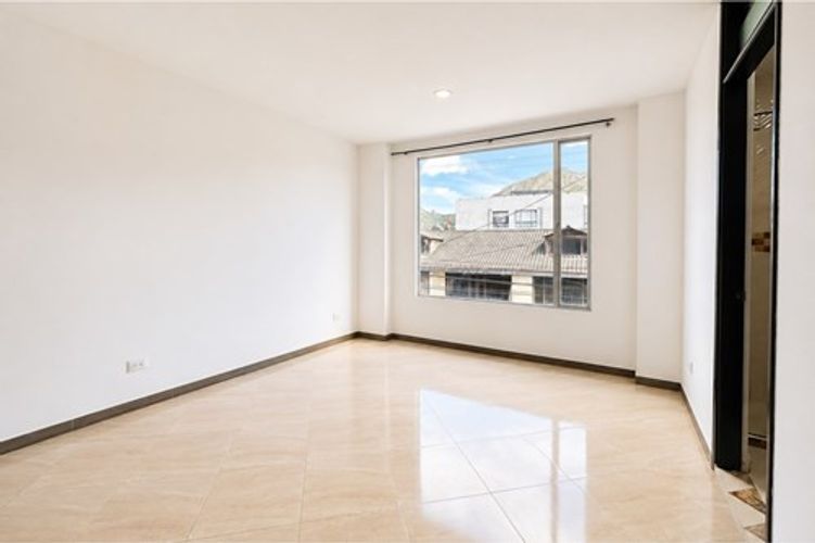 Apartamento de 3 alcobas en venta en Cota, 84 m² · foto 8 de 11