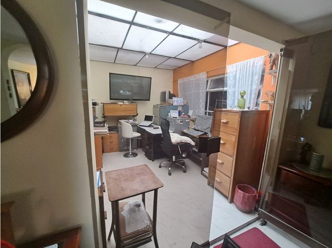 Apartamento de 6 alcobas en venta en San Luis, Bogotá, 250 m² · foto 9 de 24