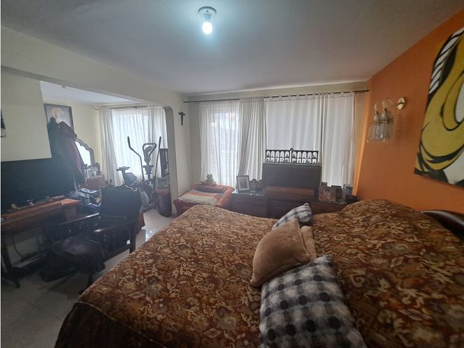 Apartamento de 6 alcobas en venta en San Luis, Bogotá, 250 m² · foto 16 de 24