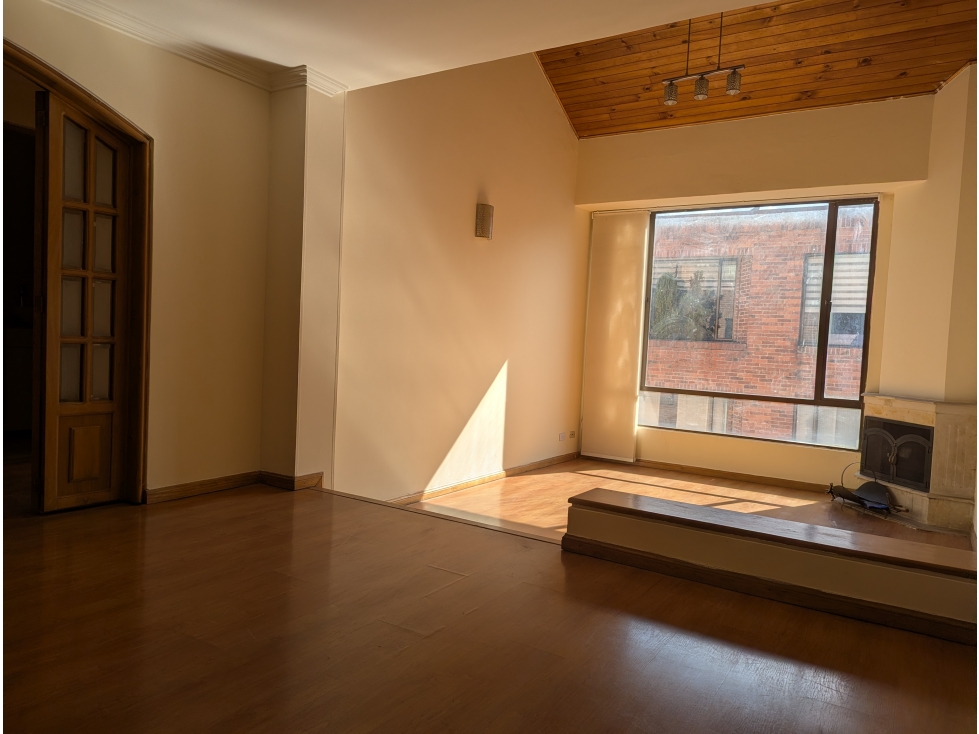 Apartamento en venta en Santa Barbara, Bogotá · foto 3 de 24