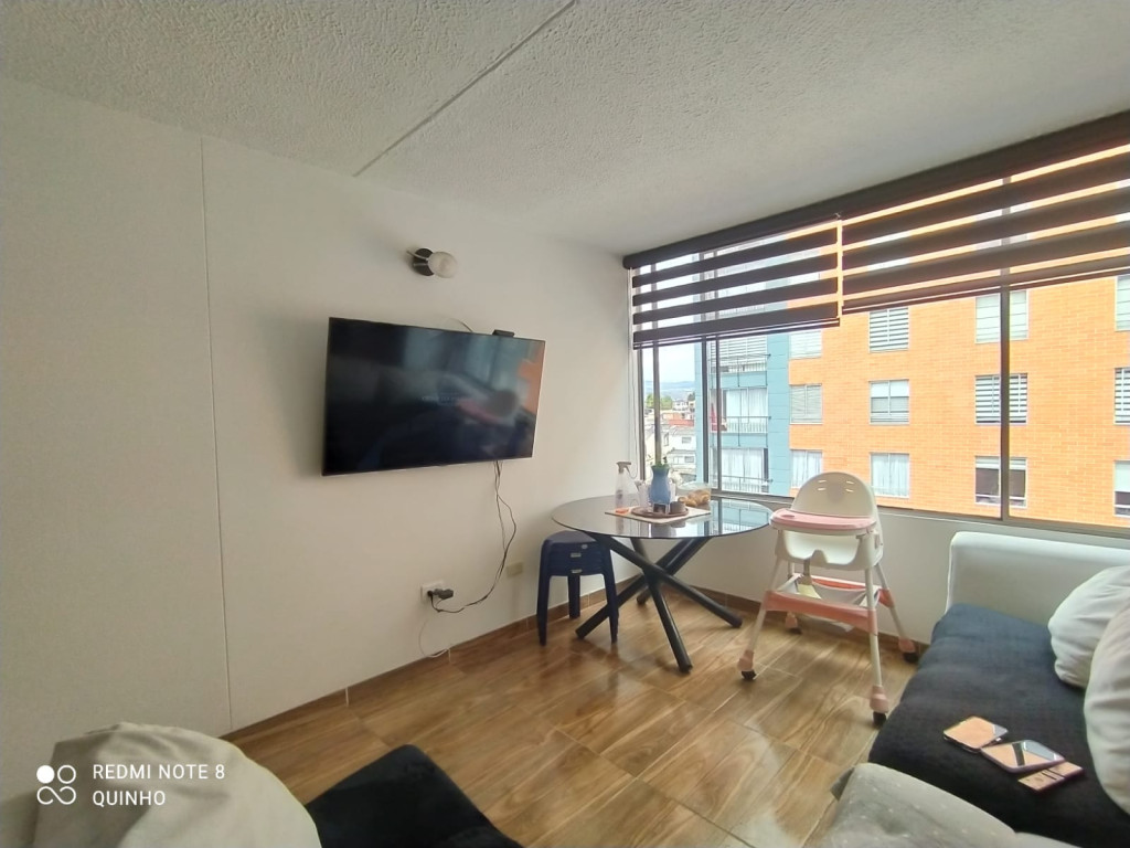 Apartamento en venta en Villa Alsacia, Bogotá · foto 2 de 18