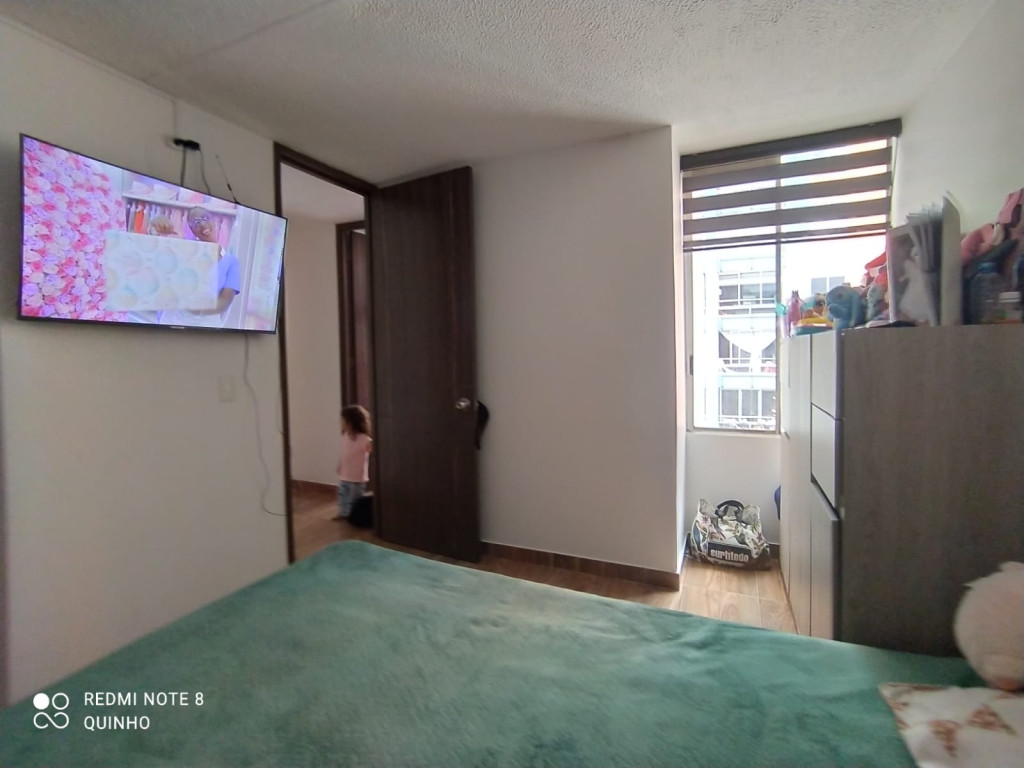 Apartamento en venta en Villa Alsacia, Bogotá · foto 8 de 18