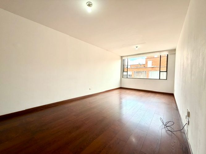 Apartamento en venta en Santa Barbara, Bogotá · foto 2 de 24