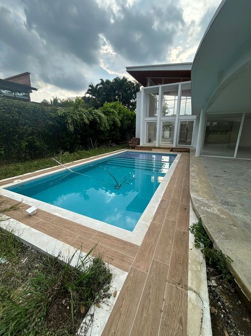 Casa de 5 alcobas en venta en La Morada, Jamundí, 1510 m² · foto 2 de 18