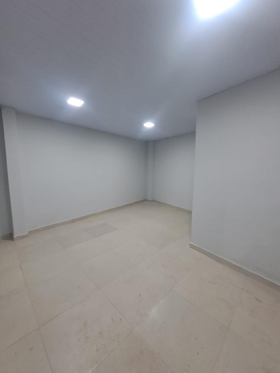 En Alquiler Depósito a Estrenar en Asunción A504 — foto 3