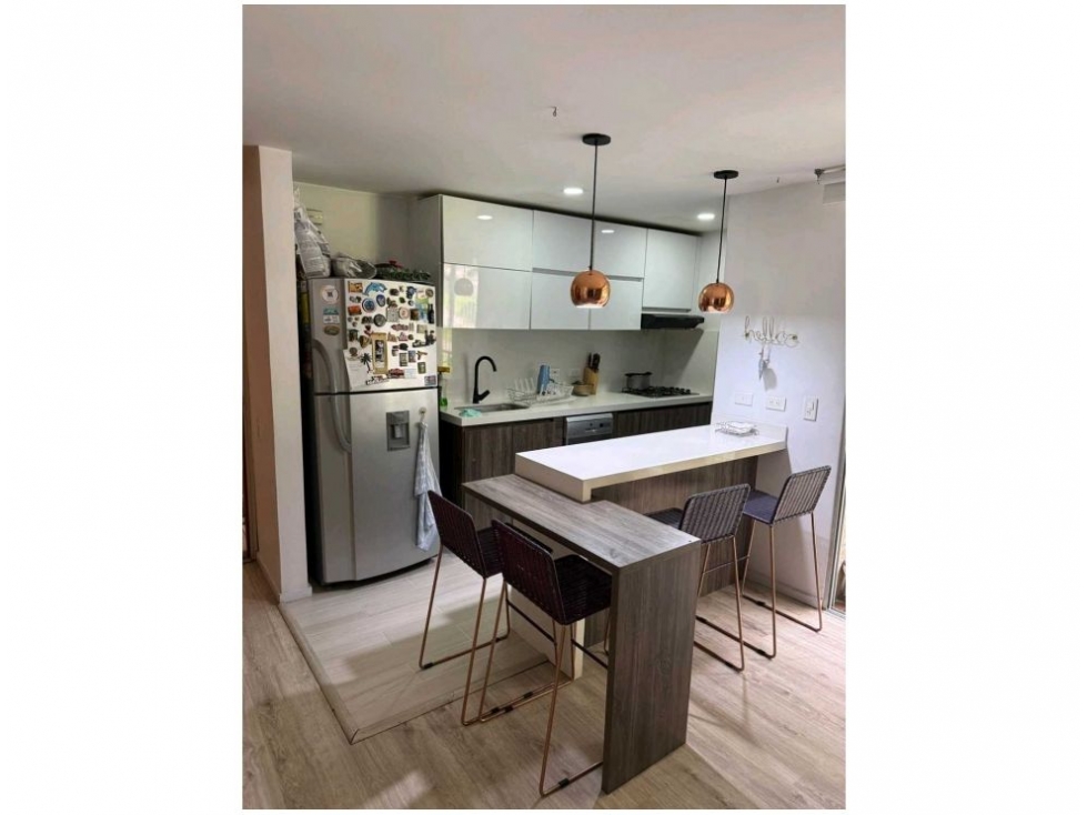Apartamento en venta en El Poblado, Medellín 3
