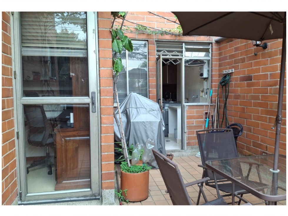 Apartamento en venta en El Poblado, Medellín 3