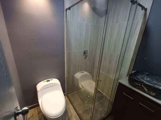 Casa de 5 alcobas en arriendo en Provenza, Medellín, 280 m² · foto 20 de 24