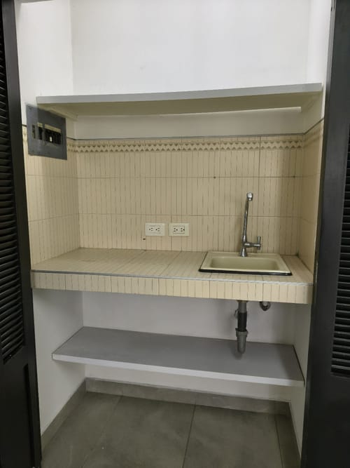 Oficina en arriendo en Versalles, Cali, 42 m² · foto 2 de 4