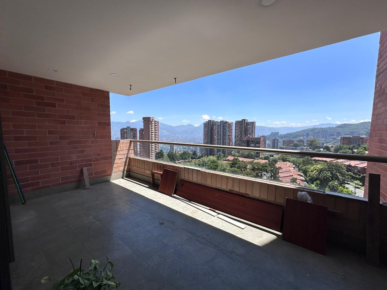 Apartamento en arriendo en El Poblado, Medellín · foto 19 de 19