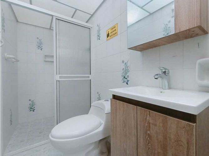 Casa de 5 alcobas en venta en La América, Medellín, 170 m² · foto 12 de 21