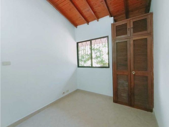 Casa de 5 alcobas en venta en La América, Medellín, 170 m² · foto 13 de 21