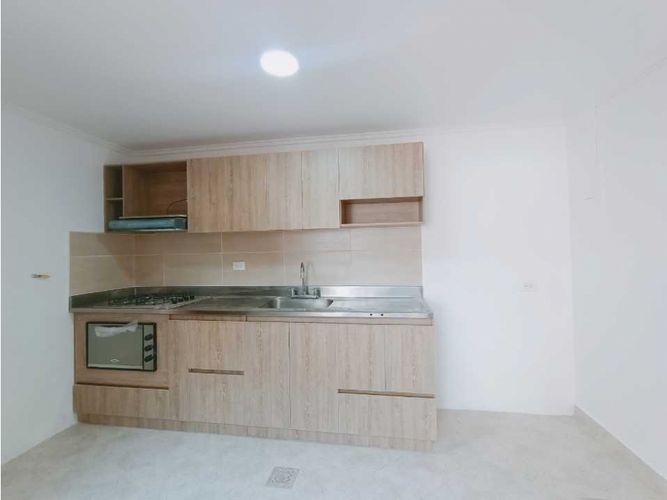 Casa de 5 alcobas en venta en La América, Medellín, 170 m² · foto 16 de 21