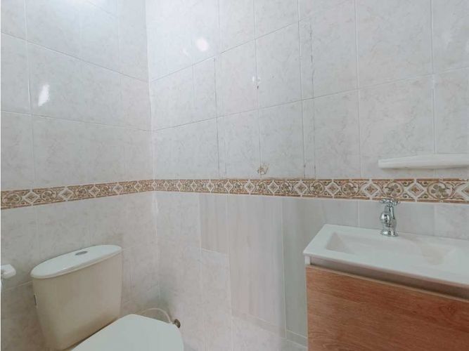 Casa de 5 alcobas en venta en La América, Medellín, 170 m² · foto 19 de 21