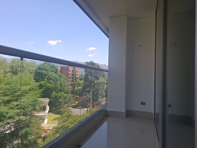 Apartamento de 3 alcobas en arriendo en El Poblado, Medellín, 105 m² · foto 16 de 16