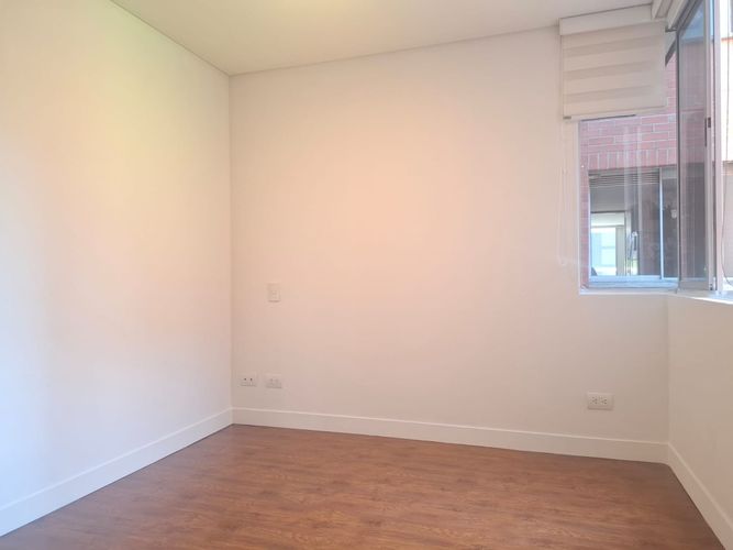 Apartamento de 3 alcobas en arriendo en El Poblado, Medellín, 105 m² · foto 11 de 16