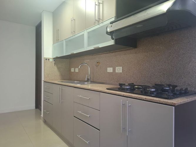 Apartamento de 3 alcobas en arriendo en El Poblado, Medellín, 105 m² · foto 6 de 16