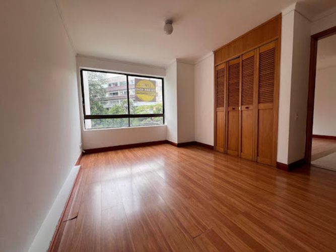 Apartamento de 4 alcobas en arriendo en Los Balsos, Medellín, 200 m² · foto 7 de 18