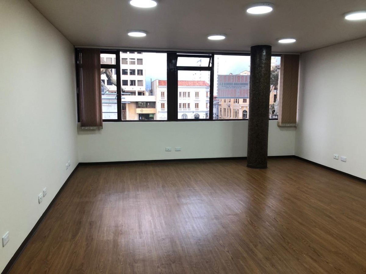Oficina en Arriendo en El centro, Manizales