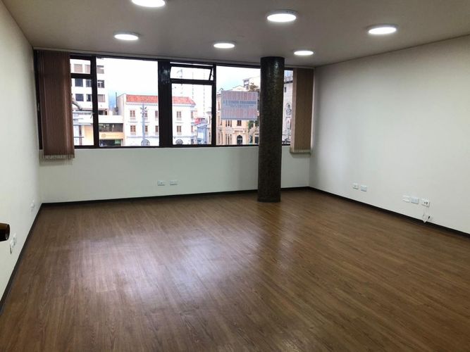Oficina en arriendo en El Centro, Manizales, 23 m² · foto 5 de 10