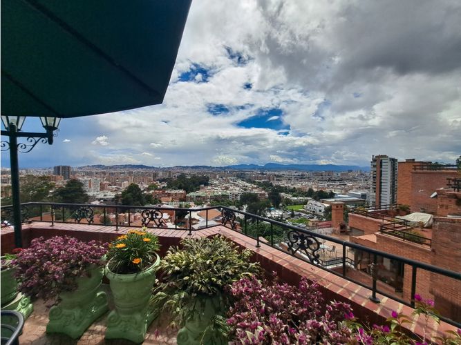 Apartamento de 4 alcobas en venta en Bosque De Pinos, Bogotá, 297 m² · foto 7 de 24