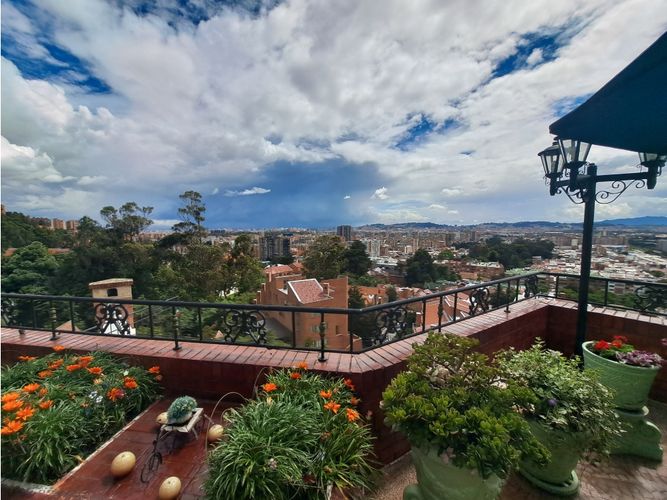 Apartamento de 4 alcobas en venta en Bosque De Pinos, Bogotá, 297 m² · foto 8 de 24