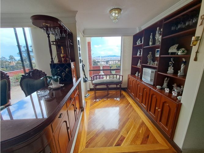 Apartamento de 4 alcobas en venta en Bosque De Pinos, Bogotá, 297 m² · foto 17 de 24