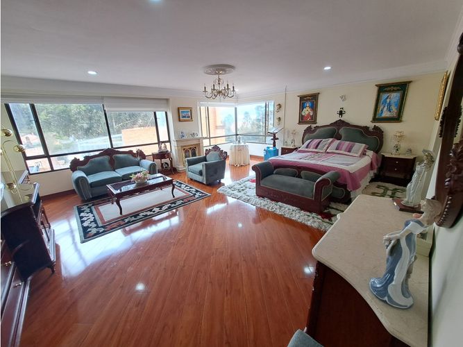 Apartamento de 4 alcobas en venta en Bosque De Pinos, Bogotá, 297 m² · foto 21 de 24